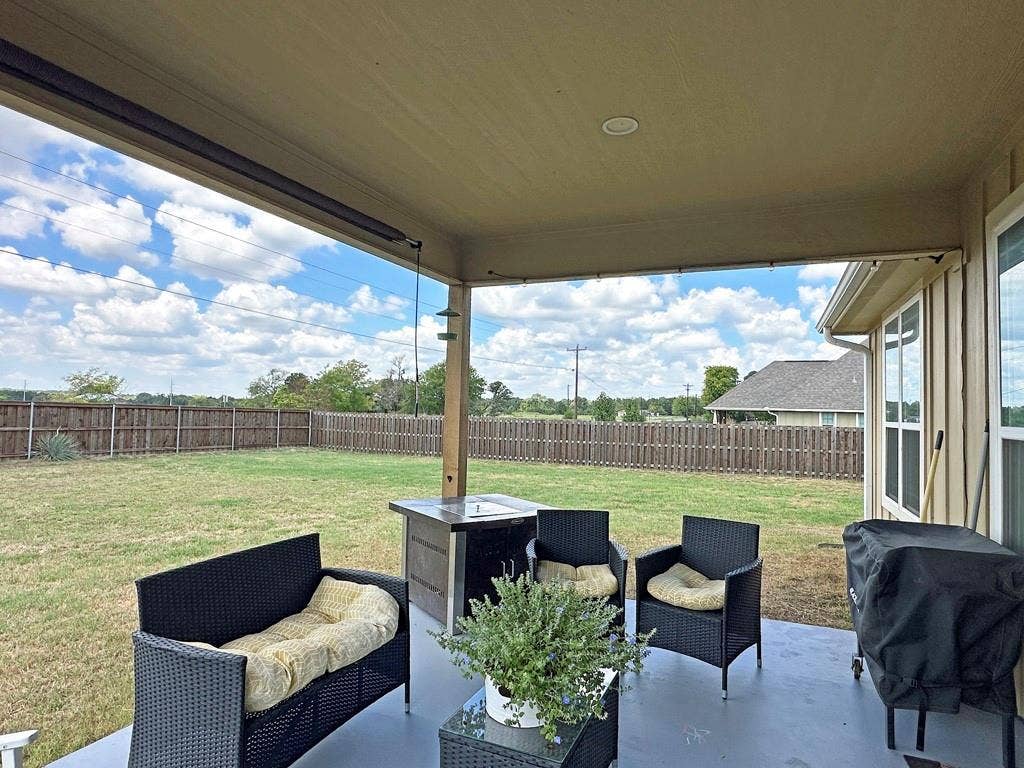 6003 Sunrise, Athens, TX 75752 6003 Sunrise, Athens, TX 75752