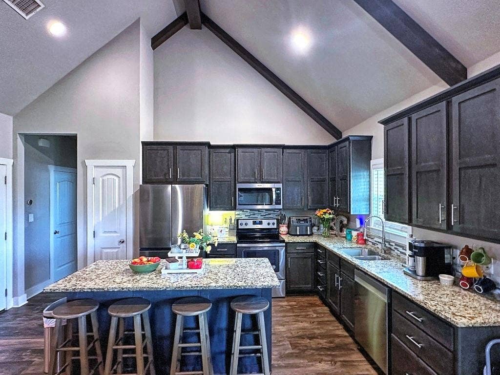 6003 Sunrise, Athens, TX 75752 6003 Sunrise, Athens, TX 75752