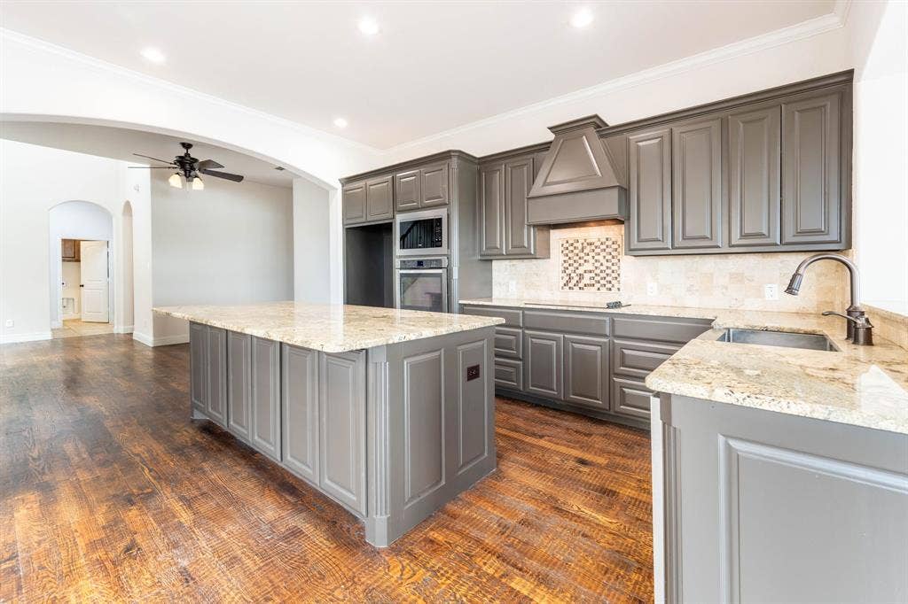 2313 Windjammer Way, Rowlett, TX 75088