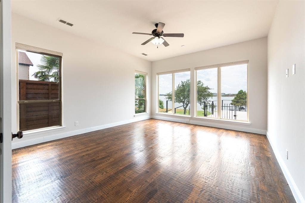 2313 Windjammer Way, Rowlett, TX 75088