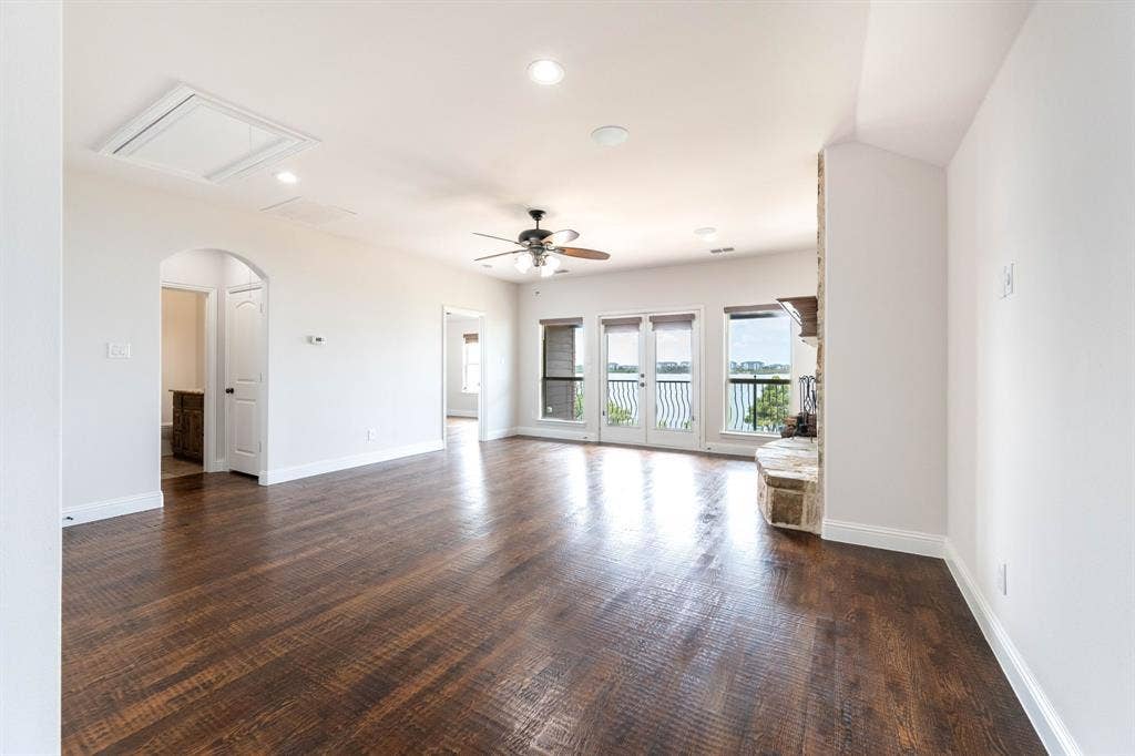 2313 Windjammer Way, Rowlett, TX 75088