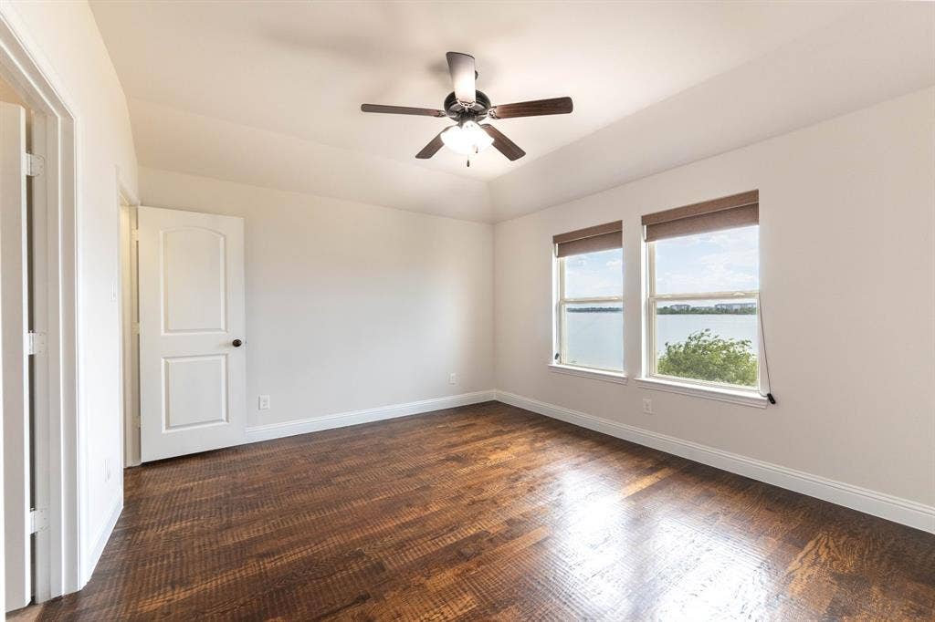 2313 Windjammer Way, Rowlett, TX 75088