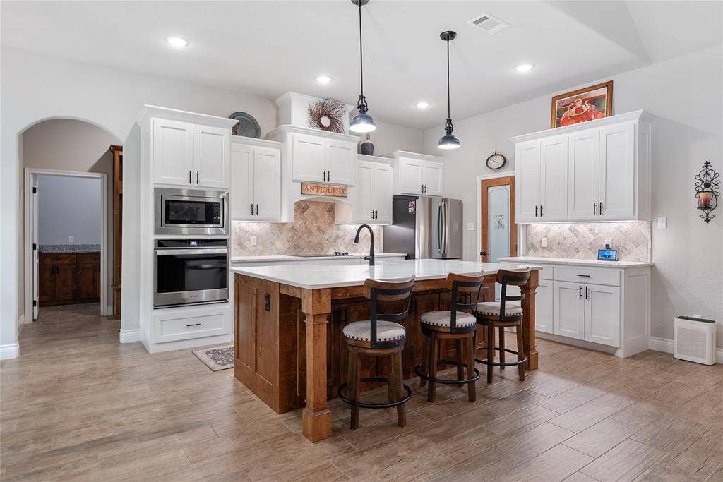 1075 Knoxmiller Court, Weatherford, TX 76088 1075 Knoxmiller Court, Weatherford, TX 76088