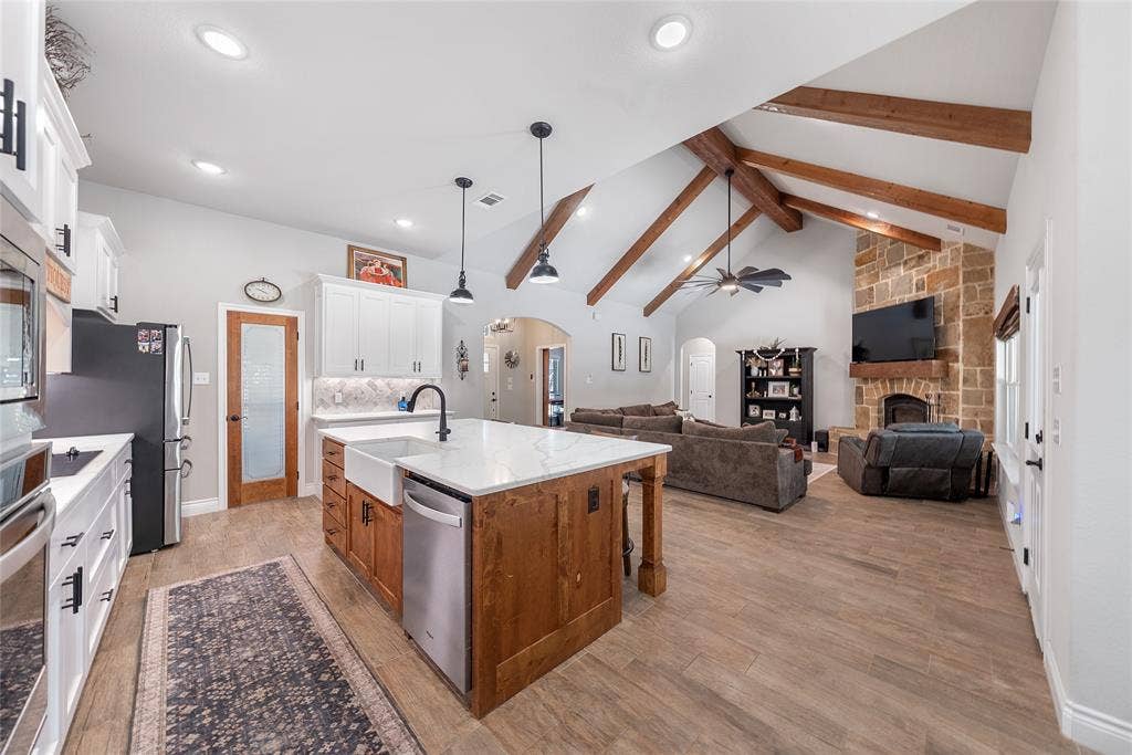 1075 Knoxmiller Court, Weatherford, TX 76088 1075 Knoxmiller Court, Weatherford, TX 76088