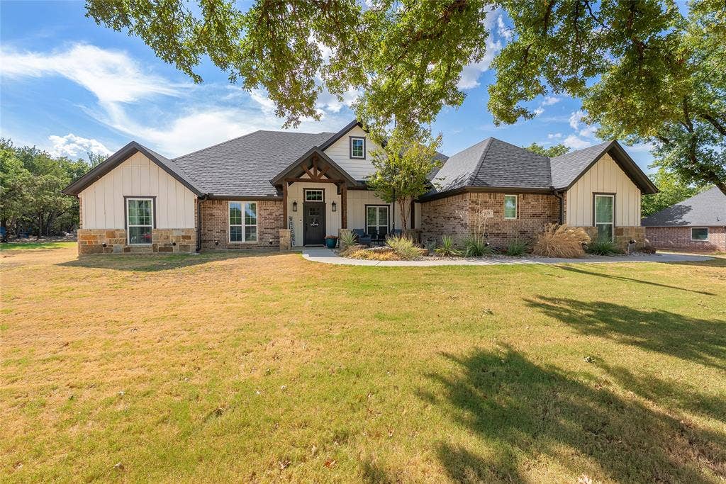 1075 Knoxmiller Court, Weatherford, TX 76088 1075 Knoxmiller Court, Weatherford, TX 76088