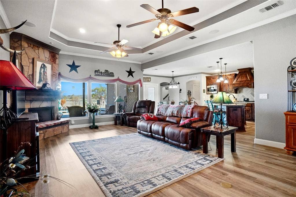 6104 High Meadows Drive, Krum, TX 76249