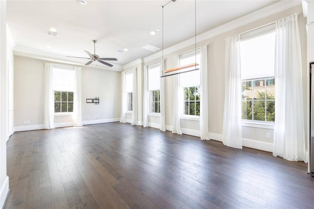 4116 Runyon Road, Addison, TX 75001 4116 Runyon Road, Addison, TX 75001