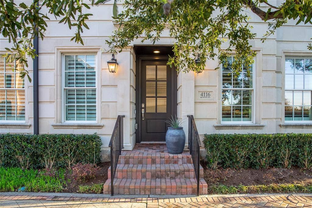 4116 Runyon Road, Addison, TX 75001 4116 Runyon Road, Addison, TX 75001