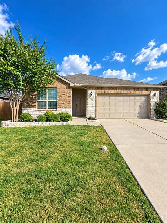 Property photo for 2905 Firewheel Street, Heartland, TX
