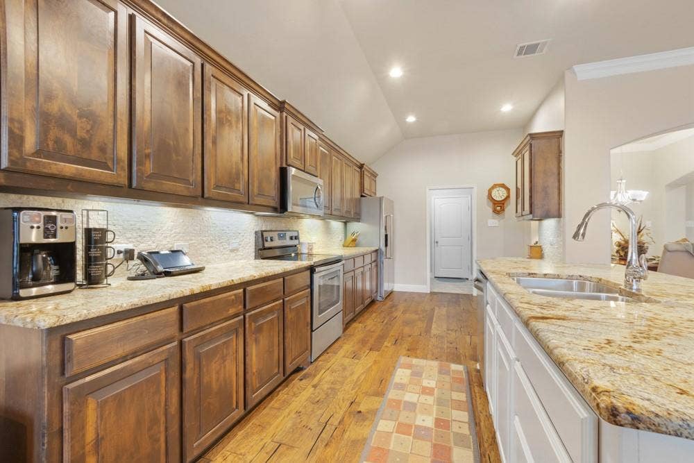 3712 Ann Arbor Lane, Denton, TX 76207 Looking for cabinet space? This home has it!