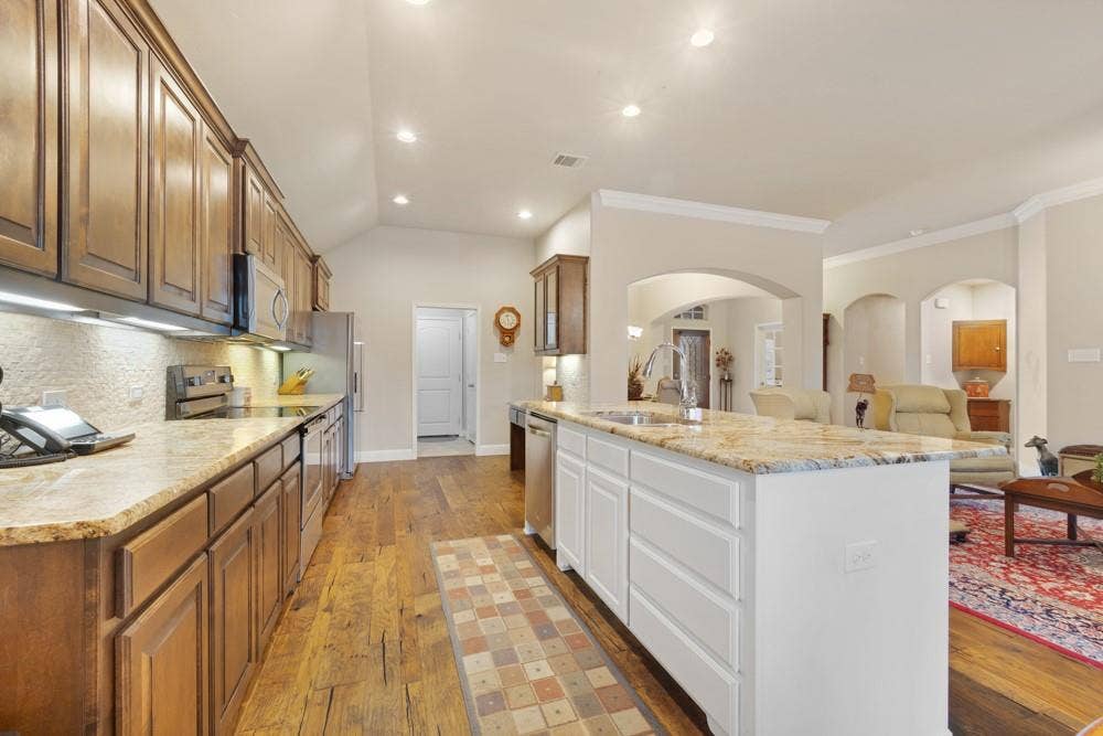 3712 Ann Arbor Lane, Denton, TX 76207 3712 Ann Arbor Lane, Denton, TX 76207
