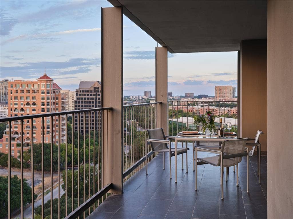 3310 Fairmount Street, #P3B, Dallas, TX 75201 Spacious wrap-around terrace extends the living space.