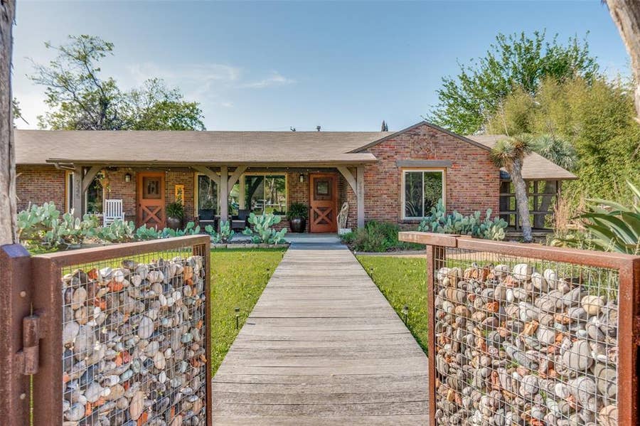 Property photo for 9347 Angora Street, Dallas, TX