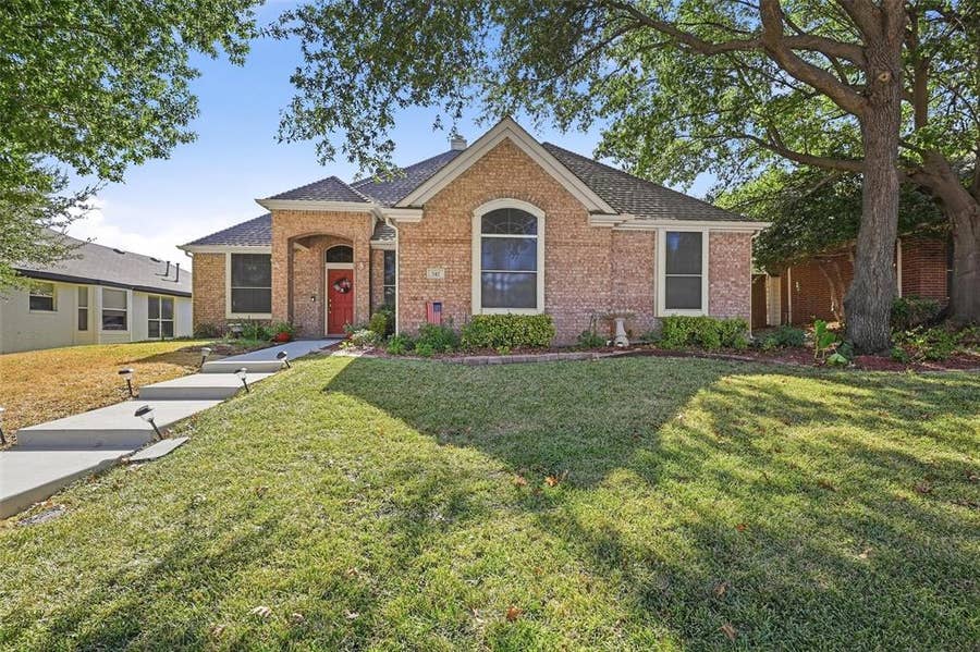 Property photo for 841 N Old Orchard Lane, Lewisville, TX
