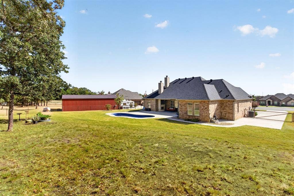 164 Spring Meadow Drive, Springtown, TX 76082 164 Spring Meadow Drive, Springtown, TX 76082