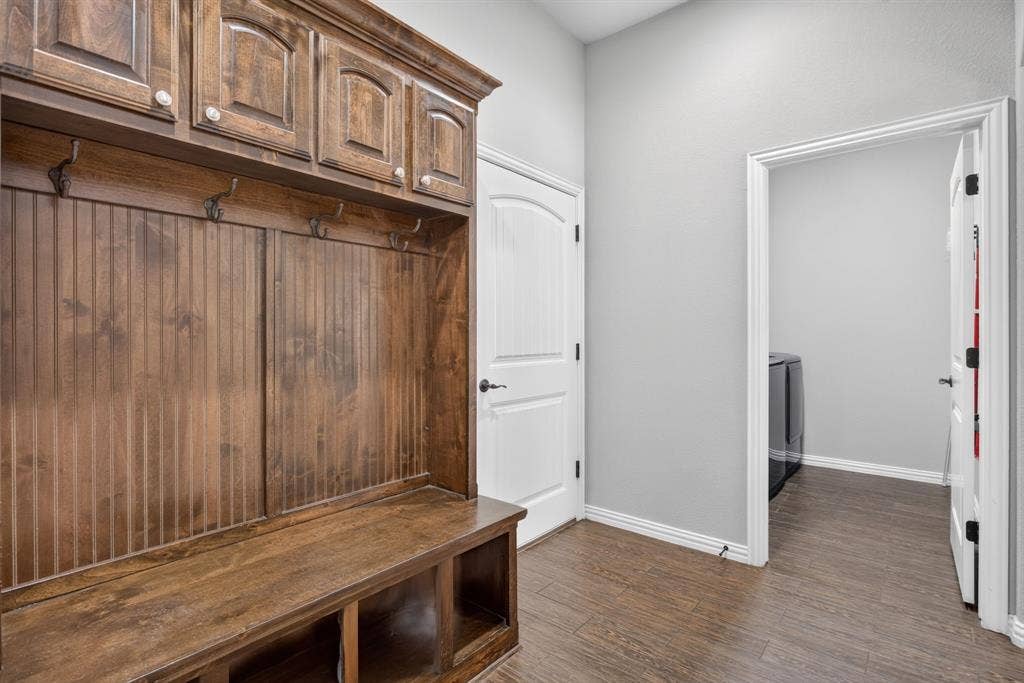 164 Spring Meadow Drive, Springtown, TX 76082 164 Spring Meadow Drive, Springtown, TX 76082