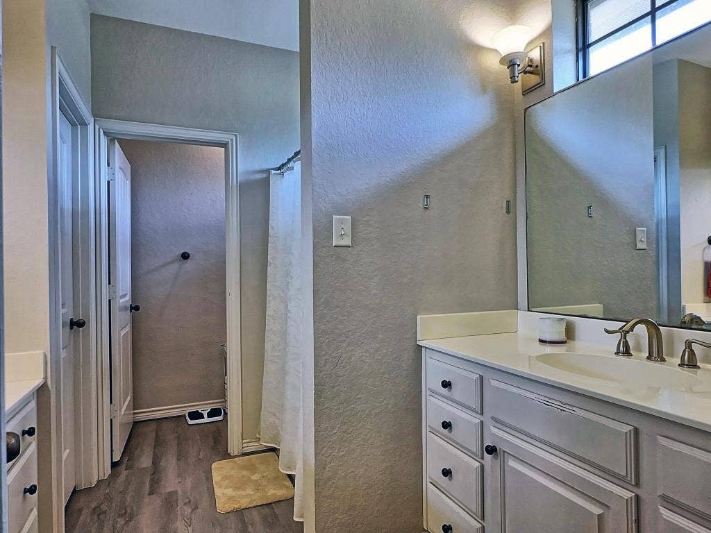 5721 Suncrest Drive, Athens, TX 75752 5721 Suncrest Drive, Athens, TX 75752