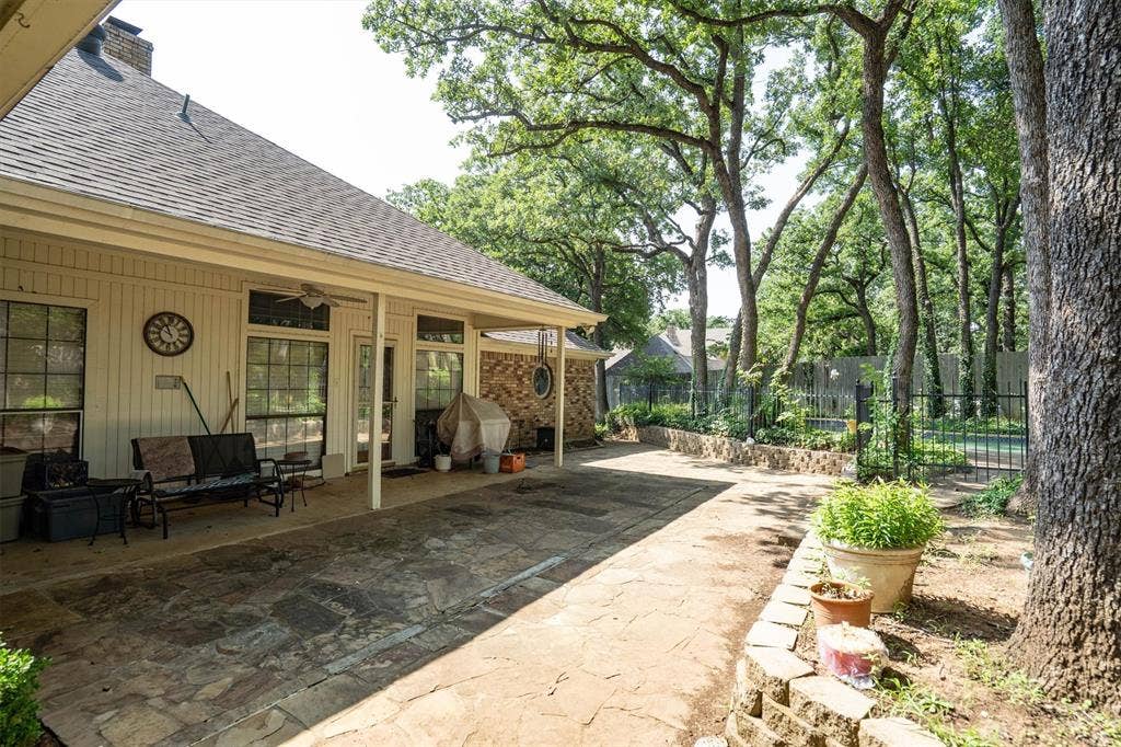 1142 Misty Oak Lane, Keller, TX 76248 1142 Misty Oak Lane, Keller, TX 76248