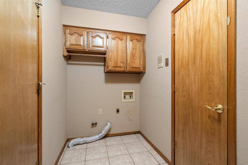 1142 Misty Oak Lane, Keller, TX 76248 1142 Misty Oak Lane, Keller, TX 76248