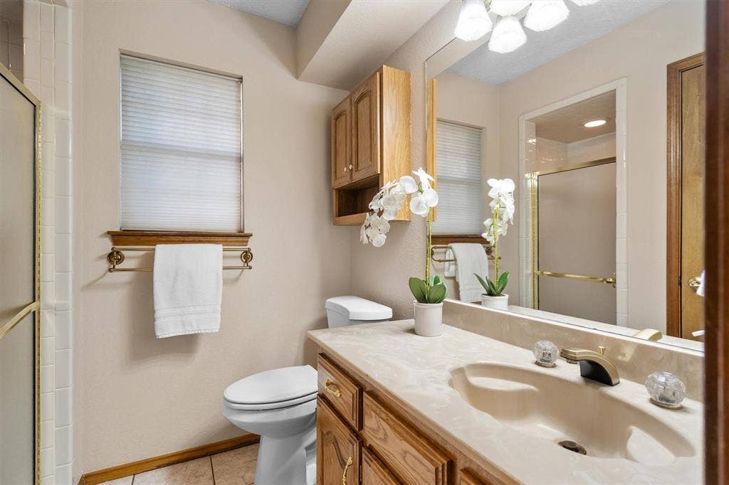 1142 Misty Oak Lane, Keller, TX 76248 1142 Misty Oak Lane, Keller, TX 76248
