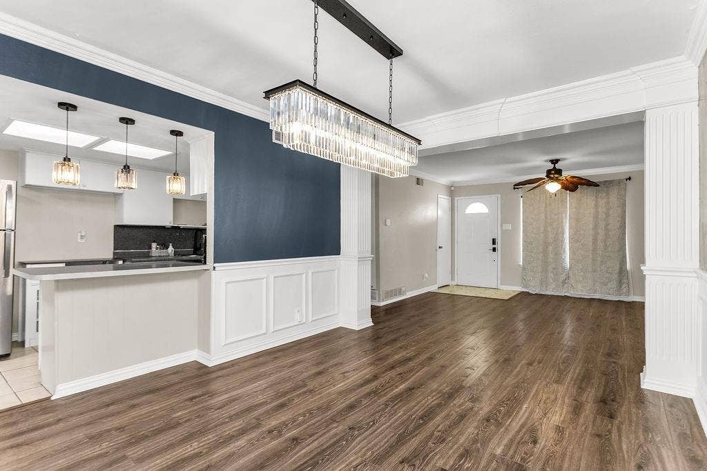 2914 Harvard Street N, Irving, TX 75062 Wood-finish flooring throughout the main living area