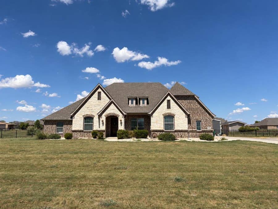 Property photo for 15330 Sam Reynolds Road, Justin, TX