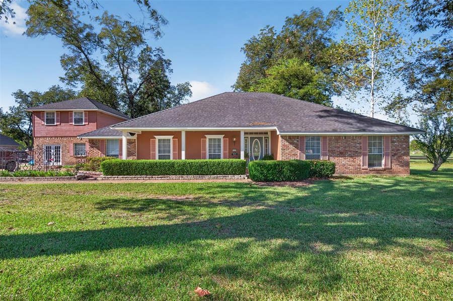 Property photo for 3333 Mahan Drive, Bossier City, LA