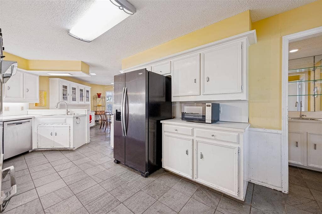 7407 Meadow Oaks Drive, Dallas, TX 75230 7407 Meadow Oaks Drive, Dallas, TX 75230