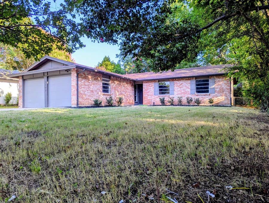 Property photo for 2508 Buffalo Drive, Arlington, TX