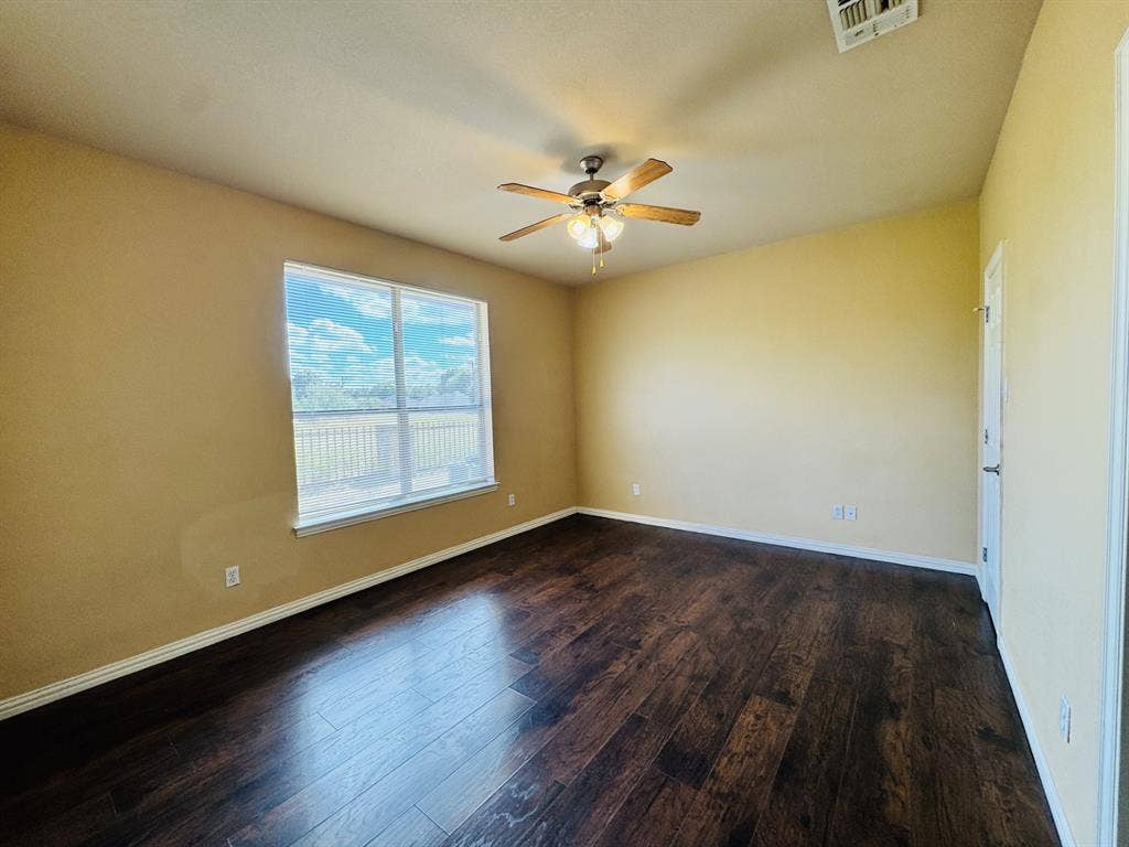 1622 Summer Hill Court, Granbury, TX 76048 1622 Summer Hill Court, Granbury, TX 76048