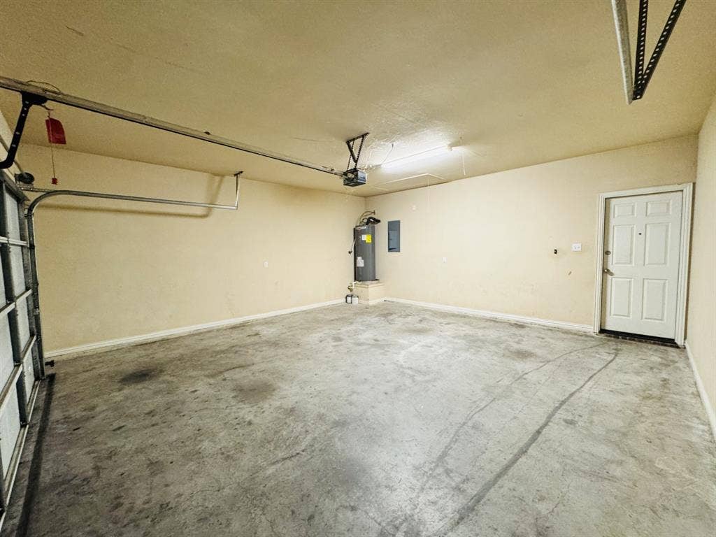 1622 Summer Hill Court, Granbury, TX 76048 1622 Summer Hill Court, Granbury, TX 76048
