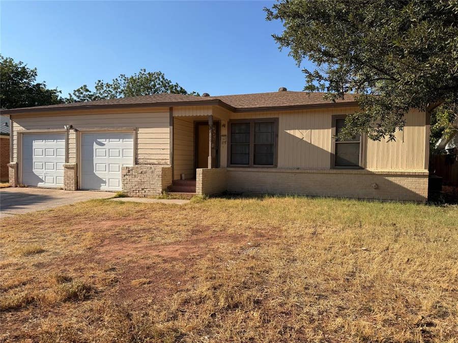 Property photo for 3816 N 10th Street, Abilene, TX