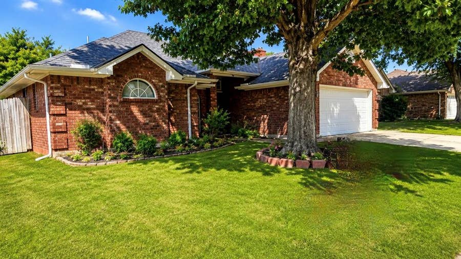 Property photo for 7305 Amber Drive, Watauga, TX