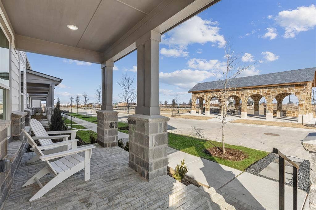 9735 Speaker Drive, Frisco, TX 75035 You'll enjoy a cozy covered front porch with view of the park in this fantastic home!