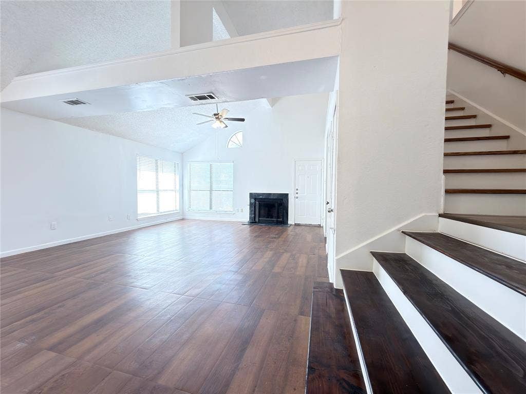 1801 Quail Run Drive, Garland, TX 75040 1801 Quail Run Drive, Garland, TX 75040