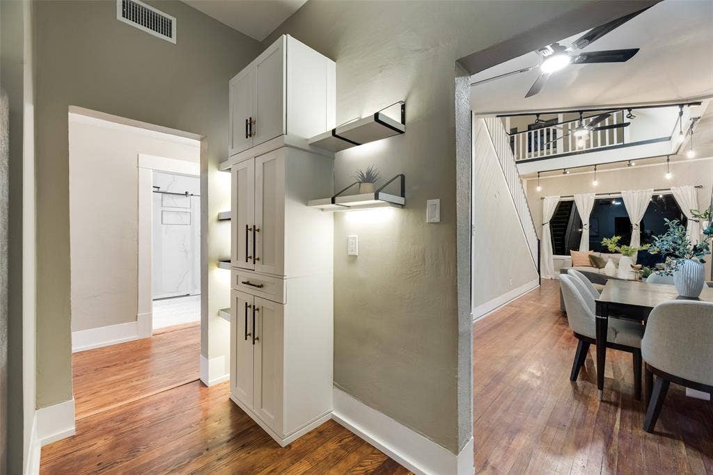 924 N Winnetka Avenue, Dallas, TX 75208 924 N Winnetka Avenue, Dallas, TX 75208