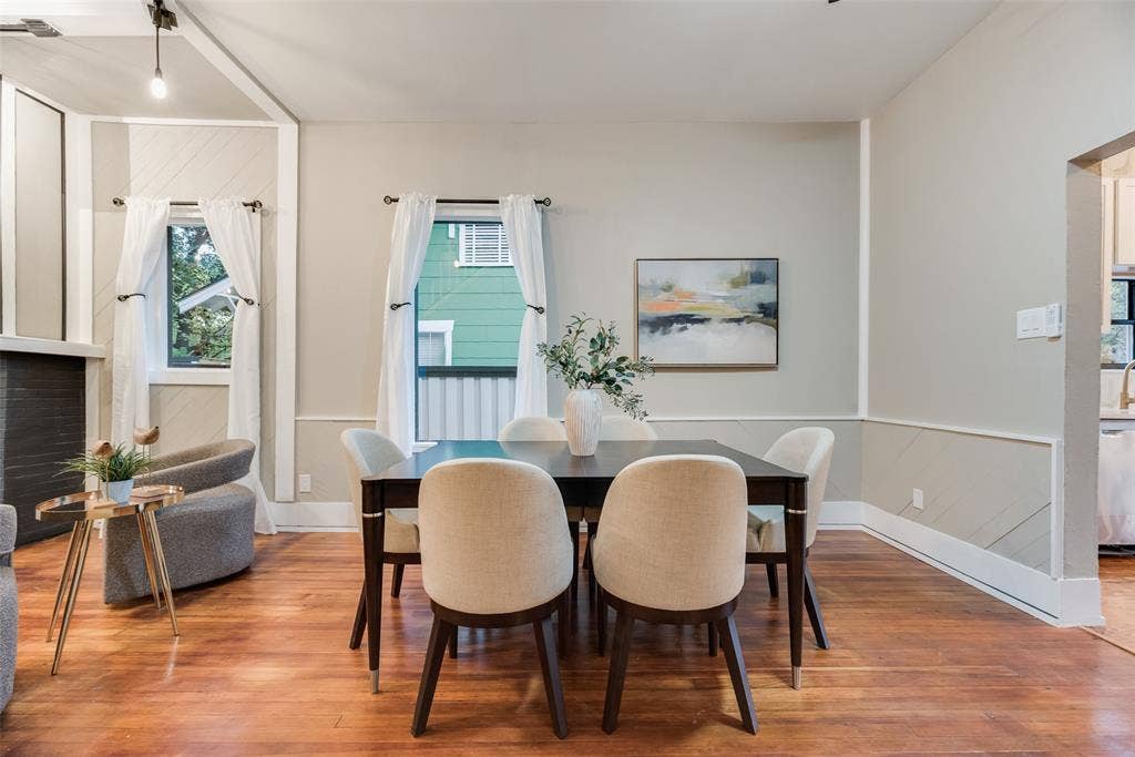 924 N Winnetka Avenue, Dallas, TX 75208 924 N Winnetka Avenue, Dallas, TX 75208