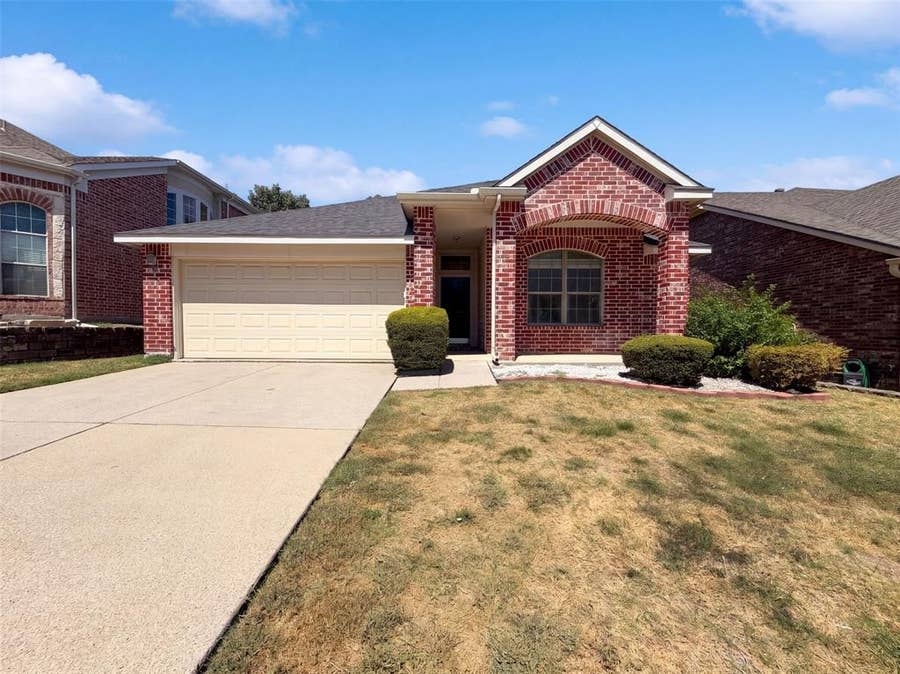 Property photo for 605 Crystal Falls Drive, McKinney, TX