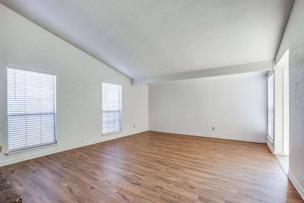 960 Lockhart Drive, Plano, TX 75023 960 Lockhart Drive, Plano, TX 75023