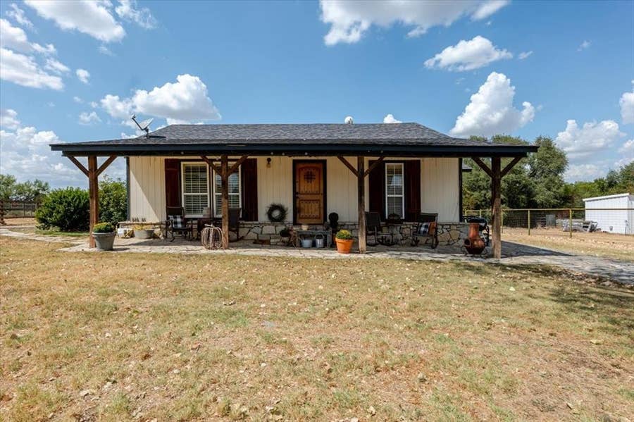 Property photo for 6515 Contrary Creek Road, Granbury, TX