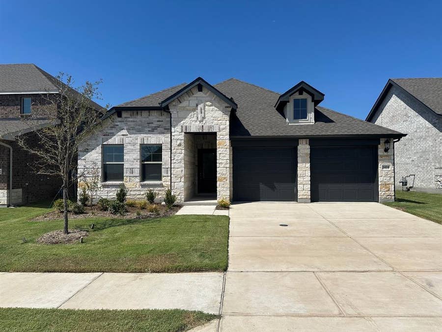Property photo for 1410 Old Stead Drive, McKinney, TX