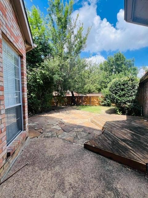8648 Mill Creek Road, Irving, TX 75063 8648 Mill Creek Road, Irving, TX 75063