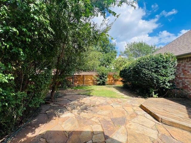 8648 Mill Creek Road, Irving, TX 75063 8648 Mill Creek Road, Irving, TX 75063