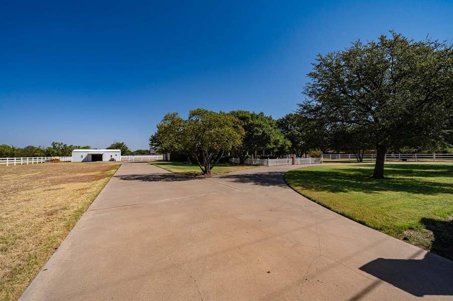 Property photo for 7170 Fm 142, Stamford, TX