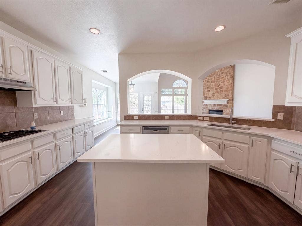 1803 High Meadow Street, Glenn Heights, TX 75154 1803 High Meadow Street, Glenn Heights, TX 75154