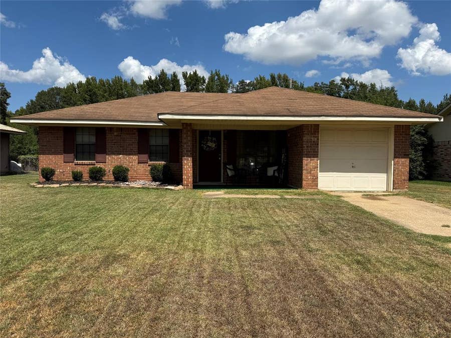 Property photo for 4008 Bordeaux Drive, Shreveport, LA
