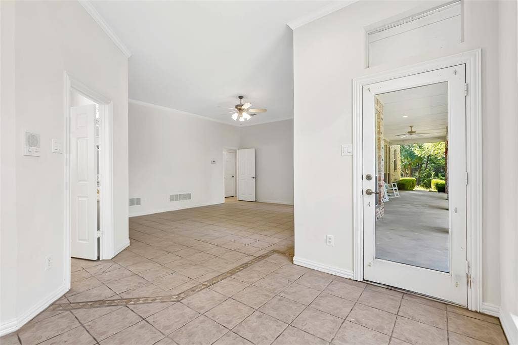 902 Glen Meadow Court, Garland, TX 75044 902 Glen Meadow Court, Garland, TX 75044