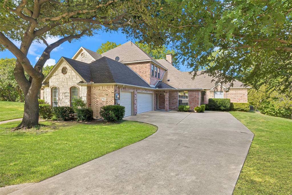 902 Glen Meadow Court, Garland, TX 75044 902 Glen Meadow Court, Garland, TX 75044