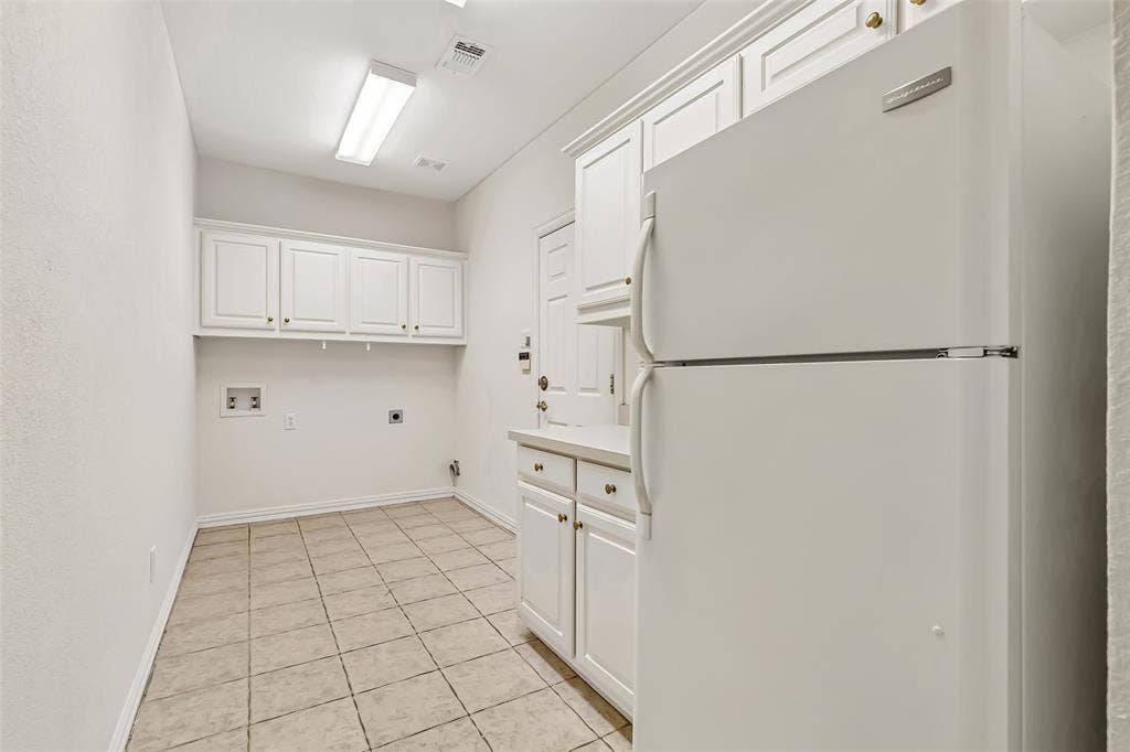 902 Glen Meadow Court, Garland, TX 75044 902 Glen Meadow Court, Garland, TX 75044
