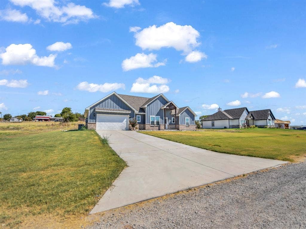 1017 Don Eve Court, Azle, TX 76020 1017 Don Eve Court, Azle, TX 76020